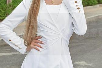 AISS爱丝(黄金版) – 希望这组亚美依的写真能让你的逛街时光，个小秘密更新一下