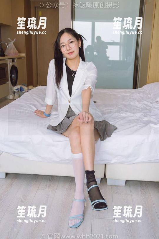 BoBoSocks袜啵啵 - 温柔中带点戏谑，稚予的白丝合集，花絮部分值得一看！