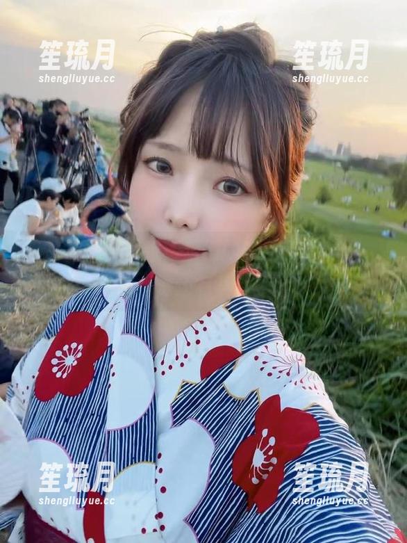 ElyEE子 “死库水”壁纸:难得的ElyEE子合集,不仅水深还有其他获得!