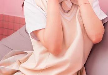 Feilin嗲囡囡 – 王婉悠Queen职业装写真全集：适合上班，但上班没穿“下班服”，咱就没事！