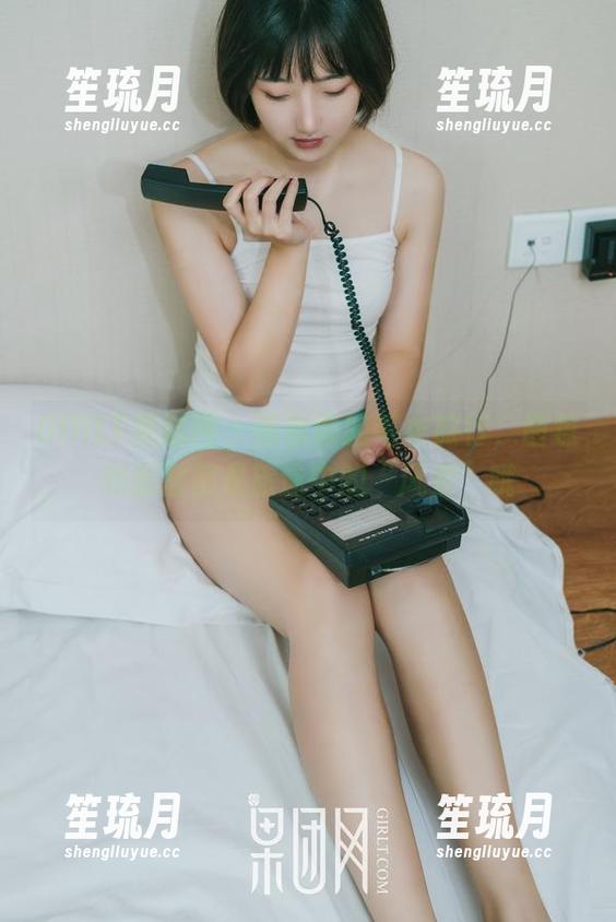 GIRLT果团网-陈秋雨 GIRLT果团网 - 陈秋雨的毛衣旅行,图包和原图都是旅途中的“风景”哦