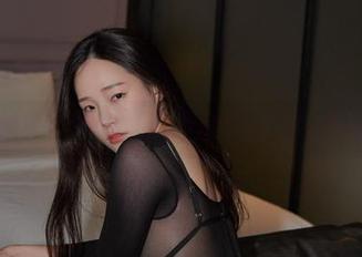 当灰丝遇上Pia(피아)，开启无圣光的套图冒险！