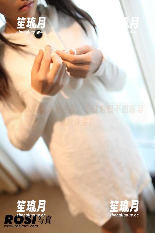 ROSI写真 有ROSI的泳衣合集,下载后想不想练习尴尬泳姿?