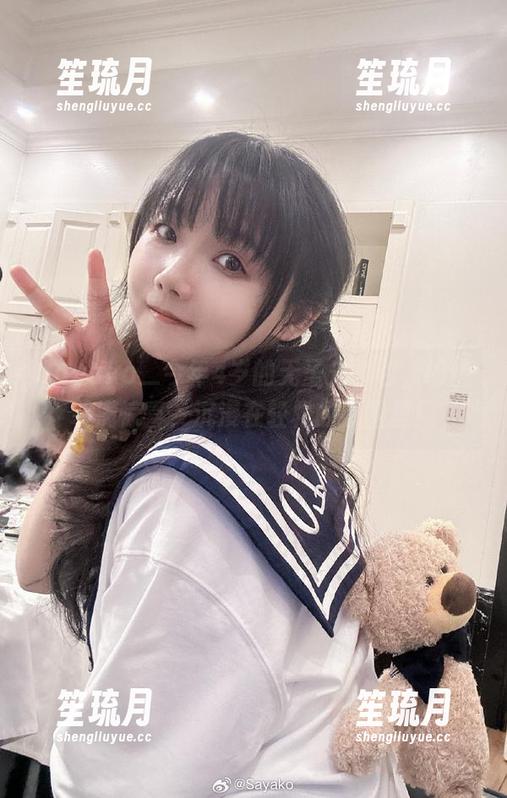 Sayako＿今年4岁的无圣光图包，胡桃装满惊喜，沉浸在轻松的氛围里！