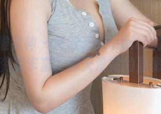 TGOD推女神 – 黄歆苑chobits的私拍教室：资源丰富，聊天没完的隐秘角落