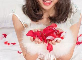 UGirls尤果网 – 图片里的女仆：杜花花定制的不小心走红了！