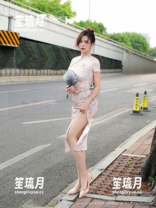 Xiuren秀人网-z杯悠悠 Xiuren秀人网 - z杯悠悠和她璀璨的短裙:这高清写真集,你敢不敢认真对待?