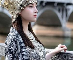 Xiuren秀人网 – 妲己_toxic的写真图册，除了自拍还有啥？