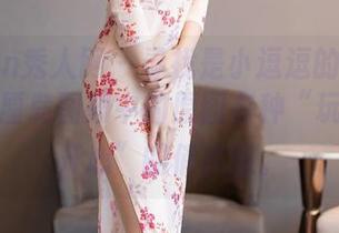 Xiuren秀人网 – 寻找是小逗逗的欢乐源泉，巴厘岛图册中的原图有种“玩得就该开心”的俏皮感。