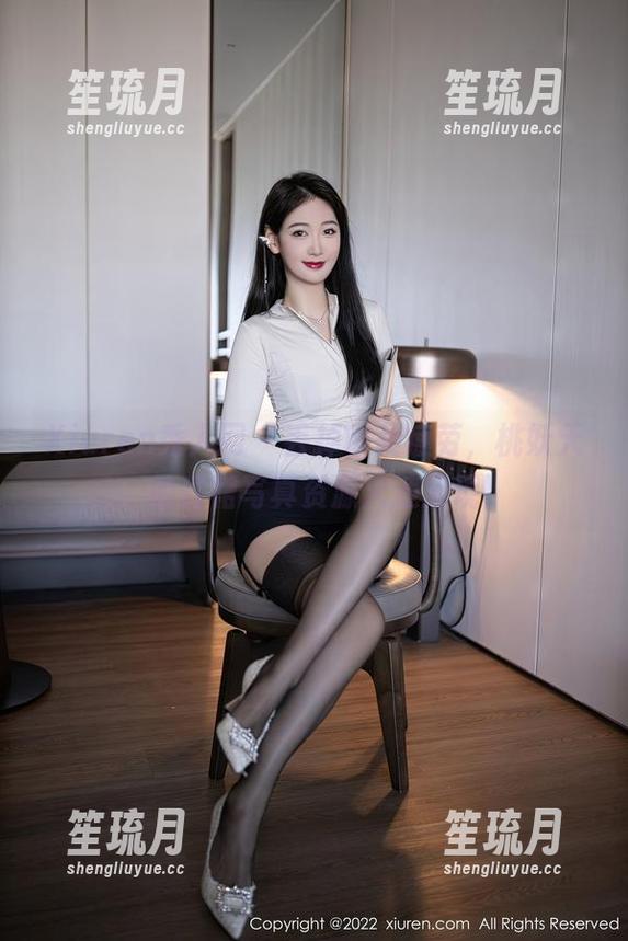 Xiuren秀人网 - 丢掉审美疲劳，桃妖天的红裙写真资源火速涌现