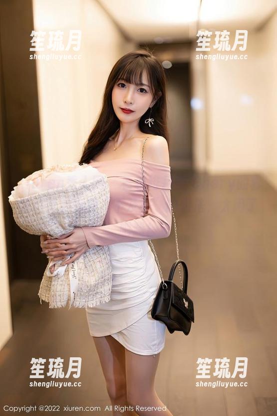 Xiuren秀人网-绯月樱-Chery Xiuren秀人网 - 看着绯月樱-Chery的套装写真,有种“不及格”的想法,太闲了吧我!