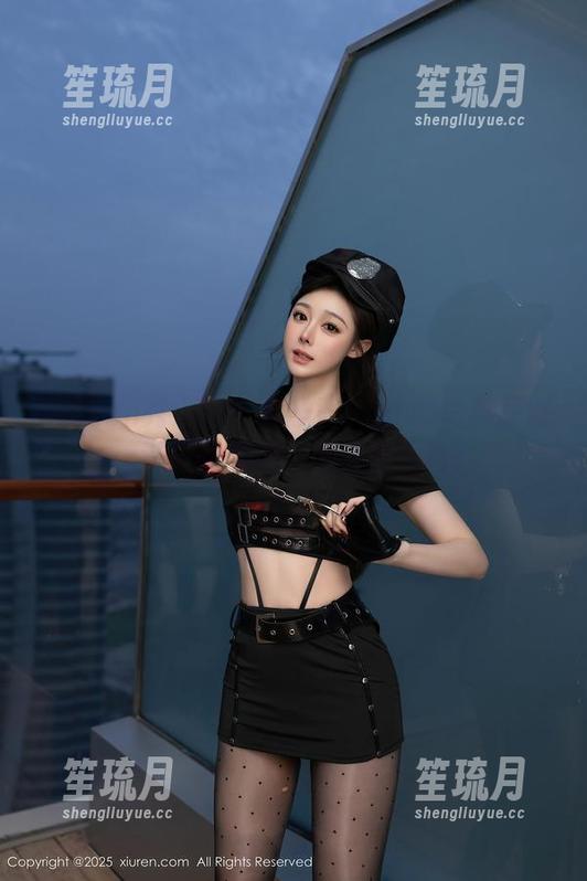 Xiuren秀人网 - 鱼子酱Fish的写真原图，这样的天使，她靠得住吗？