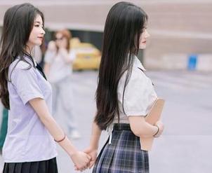 YouMi尤蜜荟 – 定制吊带，娜娜TINA的选择，图片背后那小小的心机，一定得留意。