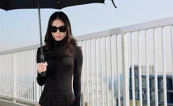 aiss – 欣杨的女仆写真集：每个角度都在说悄悄话