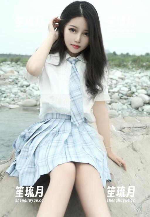 eloise软软与她的泳衣：高清写真集，不忍直视的美！