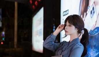 最新写真发布仪式，yuuhui玉汇与埃罗芬·雷·马科闹出了不一样的火花！
