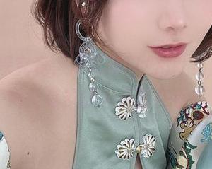 在线一探究竟，けん研(けんけん)的长腿究竟有多惊人资源在手？