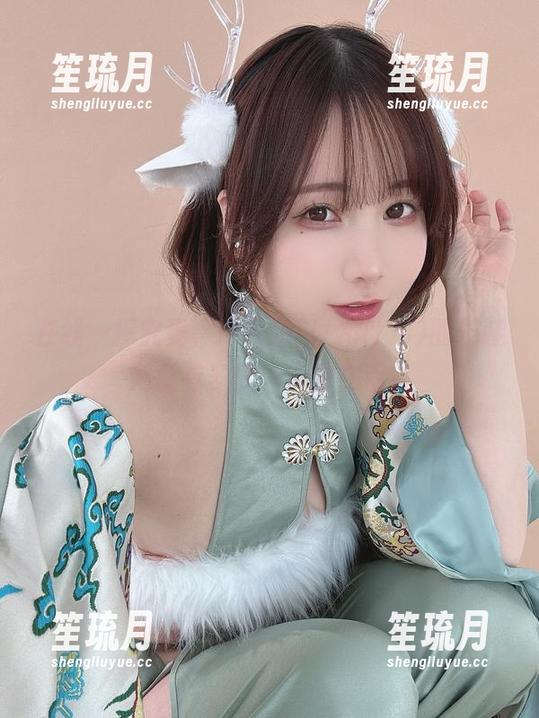 在线一探究竟，けん研(けんけん)的长腿究竟有多惊人资源在手？