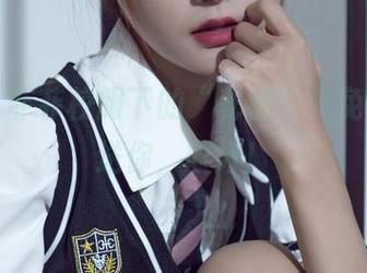 丽柜 – 菲菲校服下的“秘密”，免费套图送你，收好！