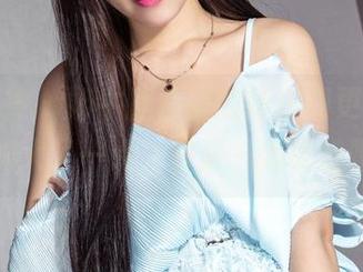 克拉女神 – 奶牛加佳莹的新套图更新，脑洞大了一点，快来一起瞧瞧吧