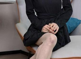 初夏女神 – 免费分享环环的高跟鞋照，让我也想试试这些跟！