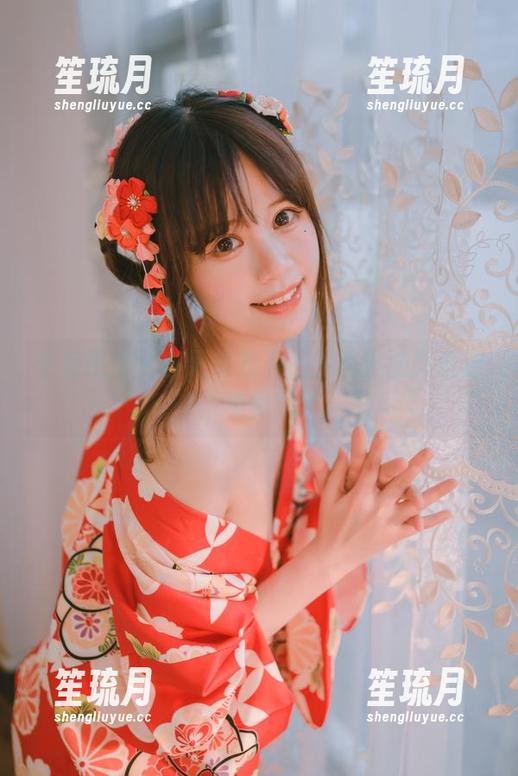 千反田鹿子 千反田鹿子在无圣光下,小心被油亮反射晃到眼