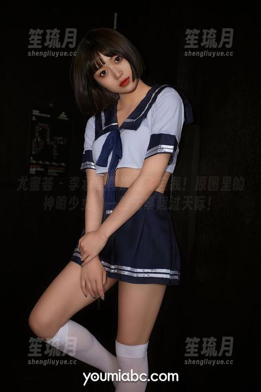 尤蜜荟 - 李承美再次放飞自我！原图里的神明少女，一脸无辜超过天际！