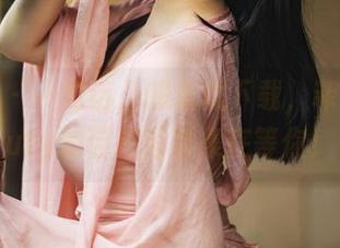 尤蜜荟 – 一句话，想看就下载，菲儿beauty的自拍写真集在等你！