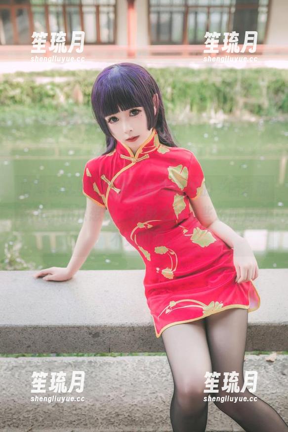 原图在这里，巧克力小圆面包的“暗香疏影”，我只想说，光影之间有些东西是看不见的哦。