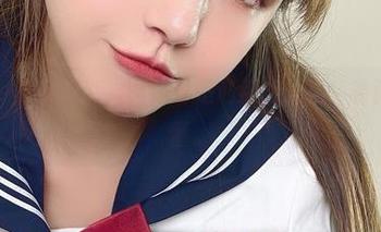 微密圈 – 李莉嫂说，网袜也是私房的灵魂，看张思允就懂。