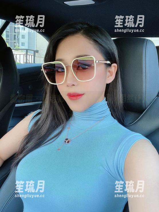 微密圈 - 张老师与女友的作品，居然让人想多了