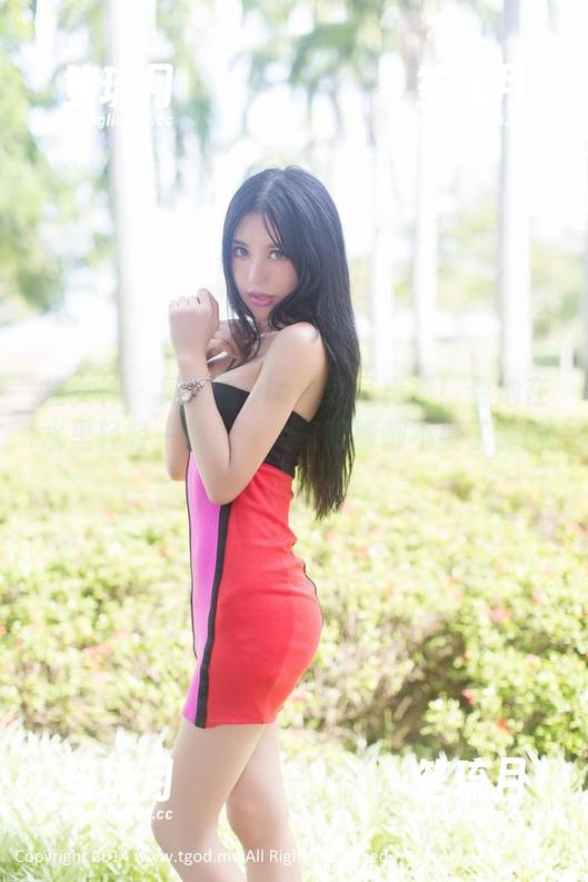 推女神-绮里嘉Ula 推女神 - 绮里嘉Ula泳装写真集!看她在水里轻轻一转身,大家眼睛都不要了,哈哈!
