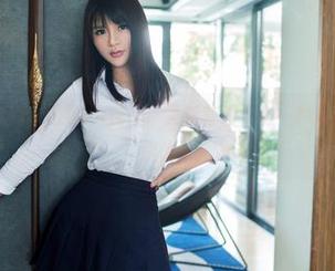推女郎 – 当豹纹遇见Yu佳妮：更新套图，有一种颠覆想象的吸引力。