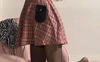 微密圈 – 提袜少女与双马尾的图集，像是一场与我无关的童话——可是我偏偏停下来了。