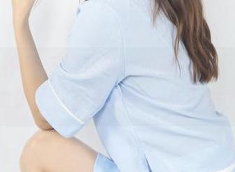 梦丝女神 – 沉浸在晓晓的黑衣中，定制风太赞了，想不想来一张图片？