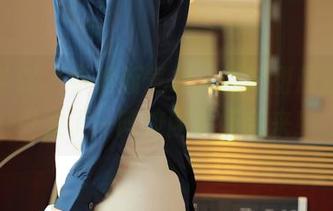 模范学院 – 学姐新气象，韩好甜最新图包引发了一阵校园情怀袭来！