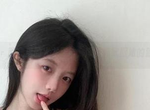 微密圈 – 图集里的火龙果羊，演绎纯欲厨娘的新玩法！