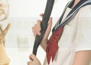 老实说，爆机少女喵小吉的水手服美图，资源在哪里我抖腿等着