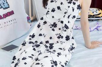 物恋传媒 – 图片小剧场：小昭和她的红裙合集