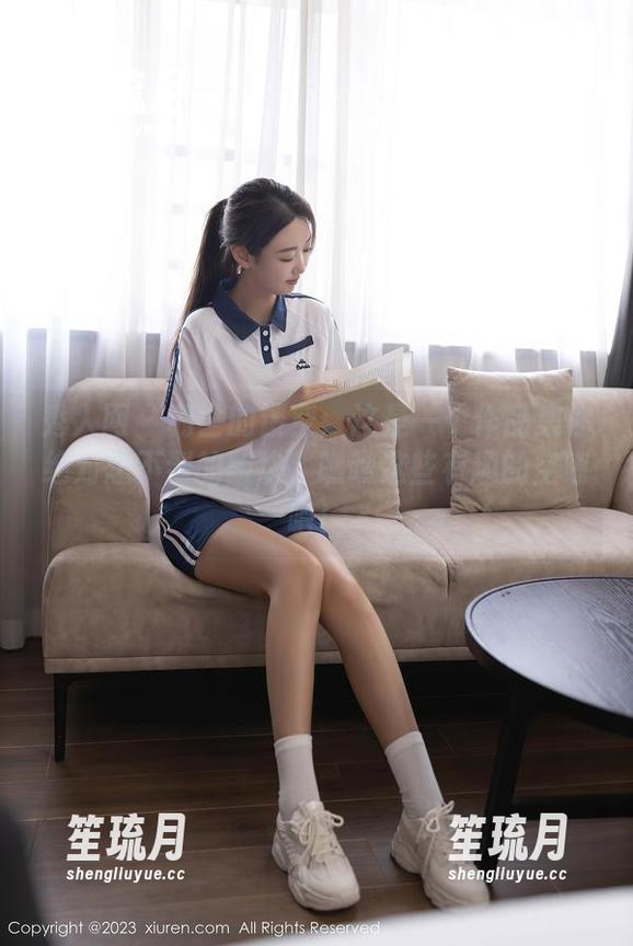 秀人网-利世 秀人网 - 利世的镂空:这是一个作品集你绝对想不到的版块,瞧瞧这些有趣的空隙吧!