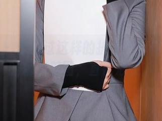 秀人网 - 你见过这样的护士吗?模特悦悦的精选美图,直击心灵。
