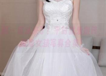 秀人网 – 言沫来了！平时就爱搬砖，这次变身女孩写真合集！