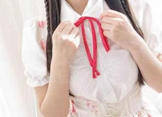 稚乖画册 – 小木屋的冬天，生煎团团的定制写真，像极了人间仙境！只可惜没有小动物给我当模特。