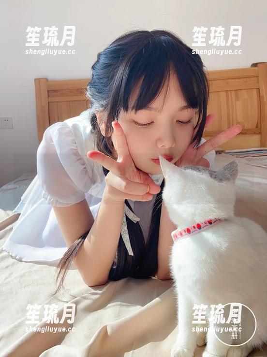 稚乖画册 - 高清壁纸不只是壁纸，哦对，但赤西夜夜的吉他少女值得更多