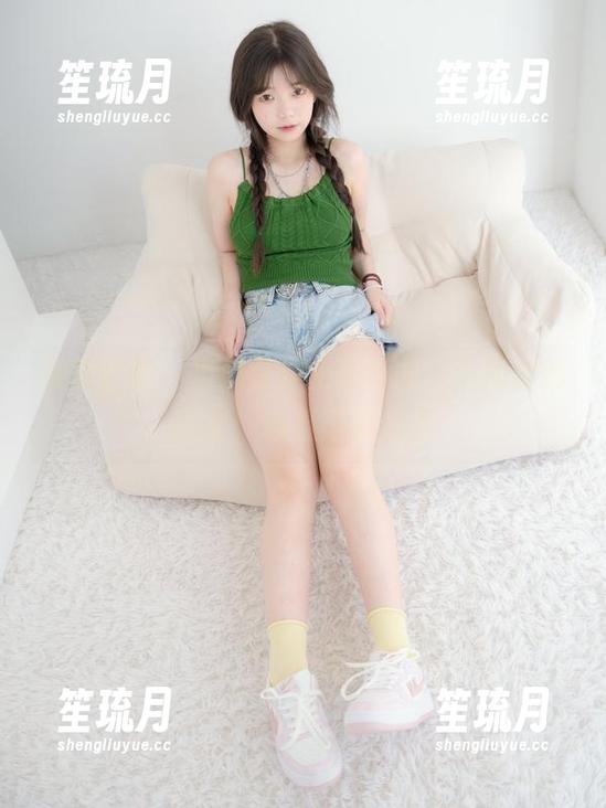 紧急企划-奶昔 紧急企划 - 当奶昔穿上连体衣,混搭出新高度!必看写真图集