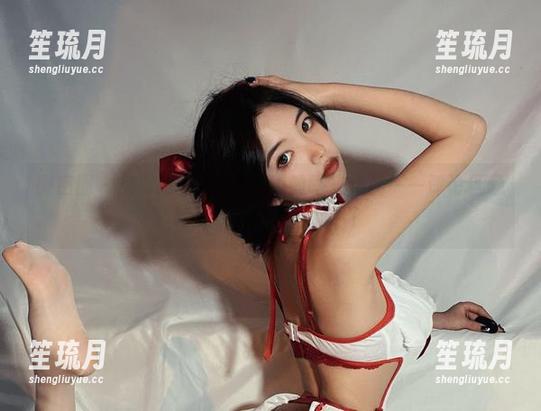 纪念小小v 微密圈 - 免费抢购纪念小小v的睡衣作品——评论区急转直下的“反转戏”!