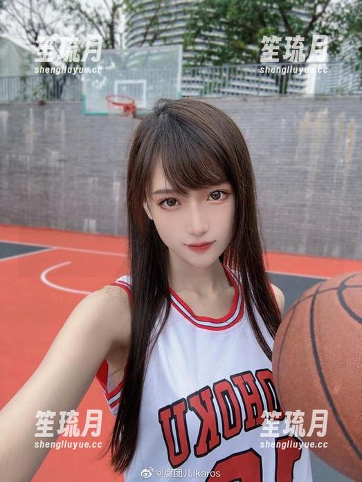 腐团儿Ikaros最新长腿cos，腿长才是硬道理，大家开始种草吧！