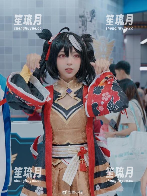 玉藻前舞娘？舞小喵私拍时分明在耍小心机！