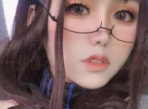 图包专区：芊川一笑MNK的恶魔姐姐化身——你信不信我亲眼看到的呀？