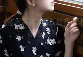 袜啵啵 – 福利满满，果冻的裸足让你的眼睛亮起来